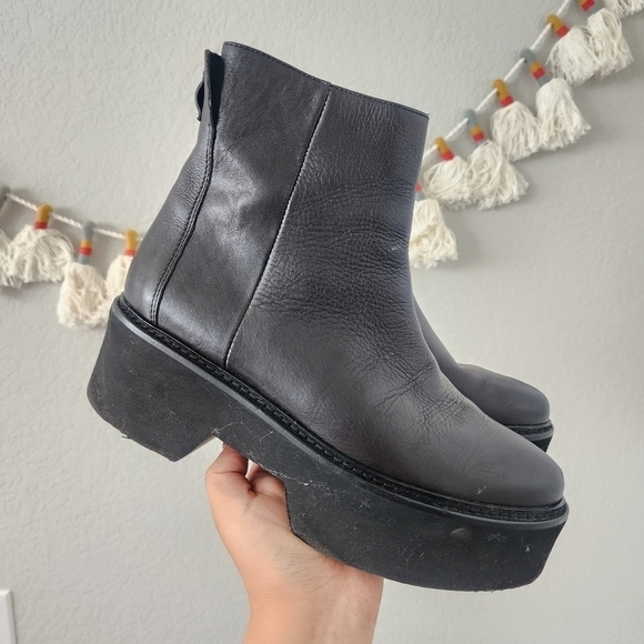Vic Matie Black Leather Platform Ankle Boots Grunge Punk Boho Goth Designer 38 - Picture 2 of 10